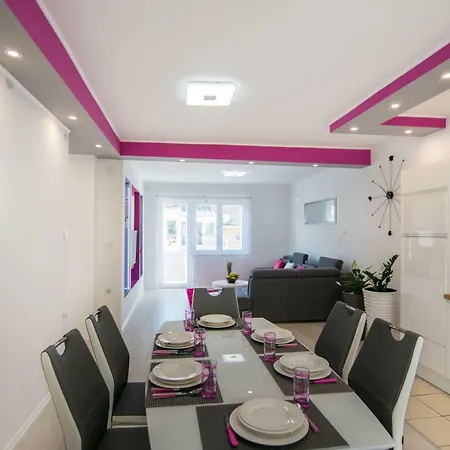 Apartment Lucia Sibenik